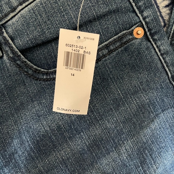 Old Navy Jeans - Picture 5 of 5